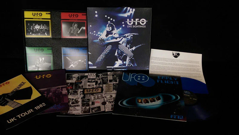 UFO - Live Sightings (Limited Edition Box Set with 4 CDs, Booklet, Tour Programs & Color LP) - Image 3