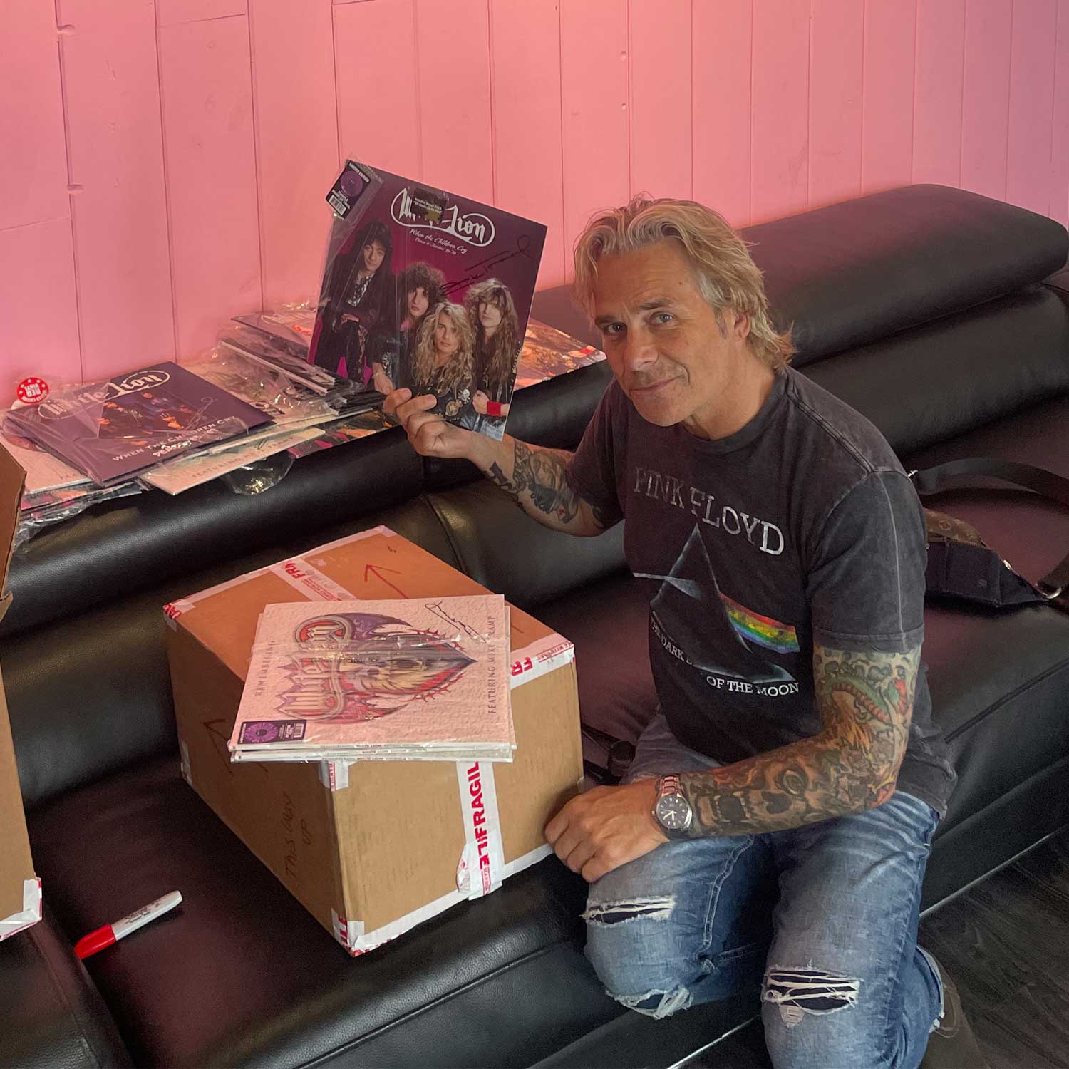 White Lion - When The Children Cry - Demos '83 - '89 (Red Vinyl - Signed by Mike Tramp) - Image 2