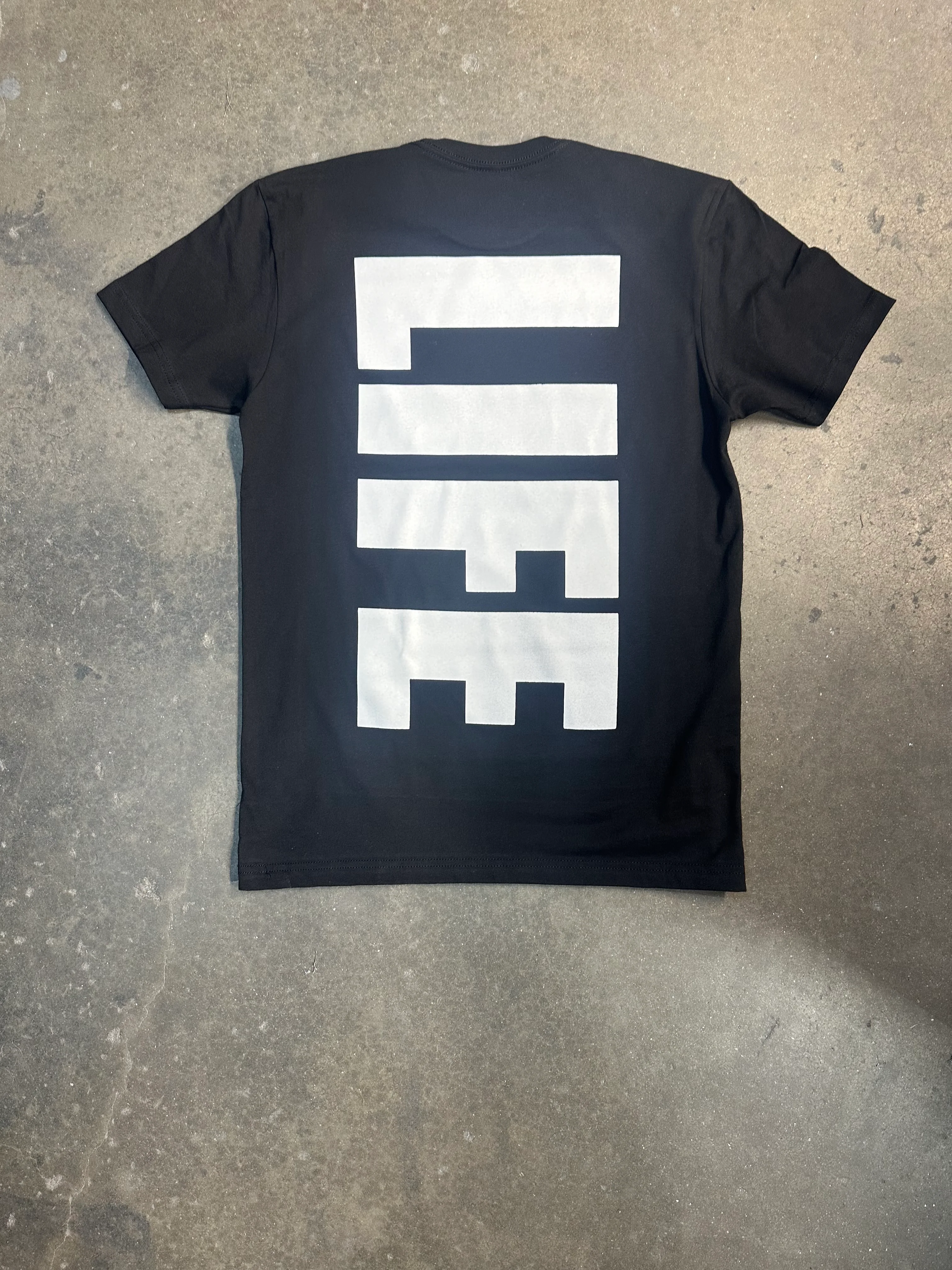 Zelly Ocho - VLAD % (T-Shirt) - Image 2